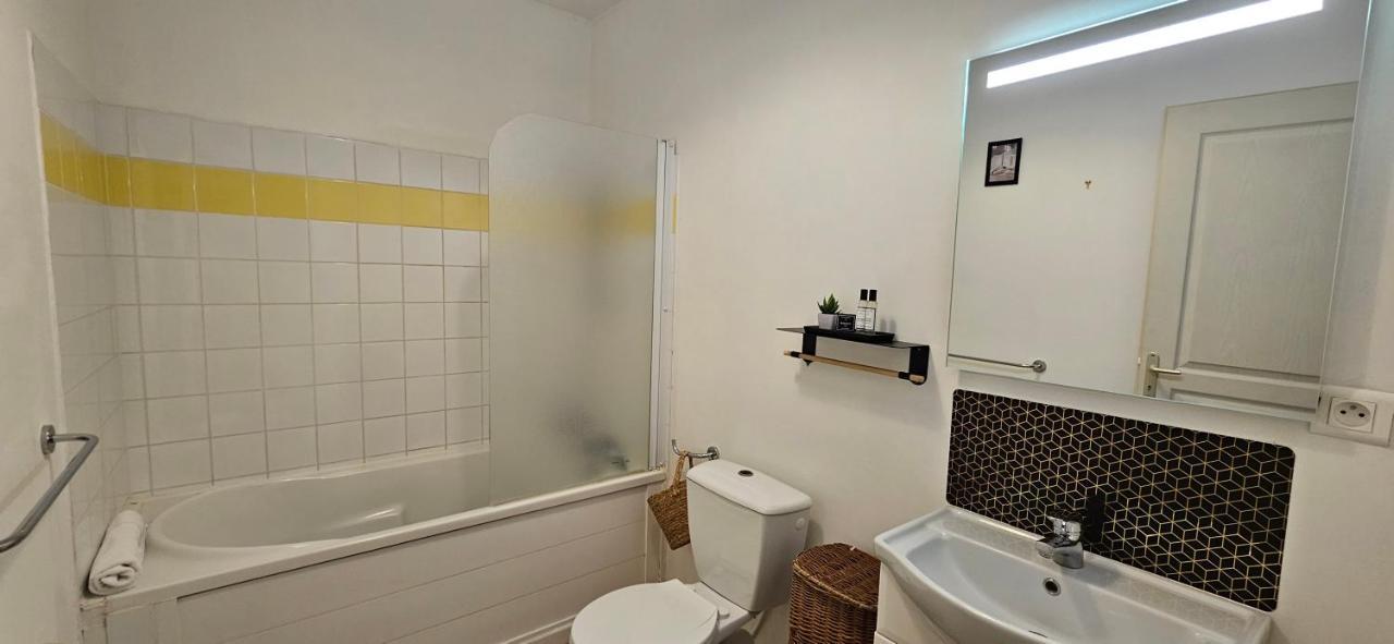 Chalereux T2 Vue Mer Et Piscine Alba Rossa 赛拉蒂费罗 外观 照片